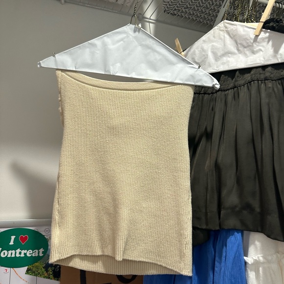 AMAZON strapless top! - Picture 2 of 3